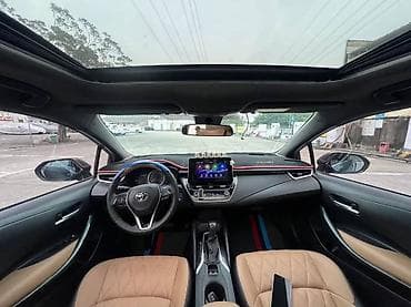 coroll: Toyota Corolla: 2020 г., 1.8 л, Автомат, Гибрид, Седан — 7
