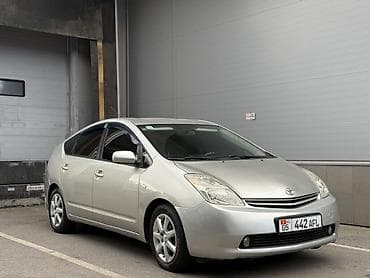 Toyota Prius: 2005 г., 1.5 л, Вариатор, Гибрид, Лифтбек