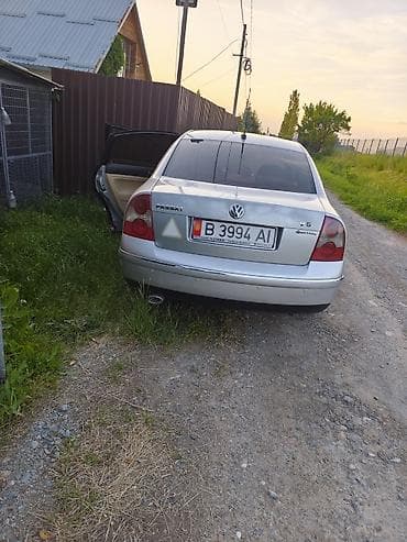 күзгү: Volkswagen Passat: 2001 г., 2.3 л, Кол менен иштөөчү, Бензин, Седан — 9