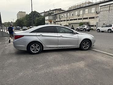 соната на разбор: Hyundai Sonata: 2012 г., 2 л, Автомат, Газ, Седан — 7