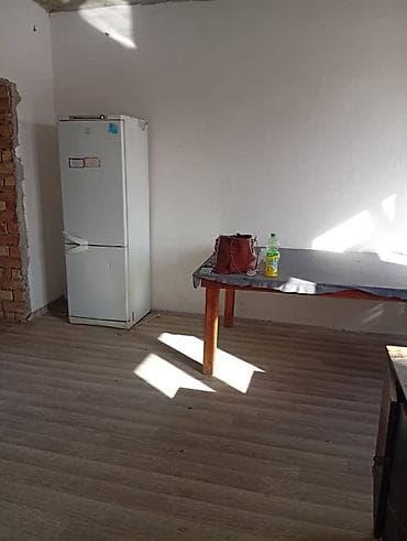 дом сдаётся: 150 м², 4 комнаты, Парковка, Забор, огорожен — 5