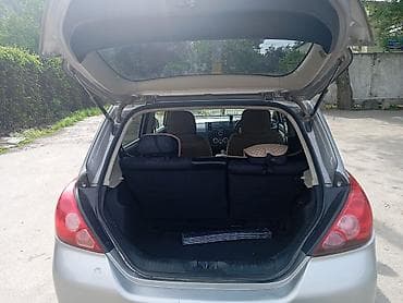круглые фары: Nissan Tiida: 2004 г., 1.5 л, Автомат, Бензин, Хэтчбэк — 8