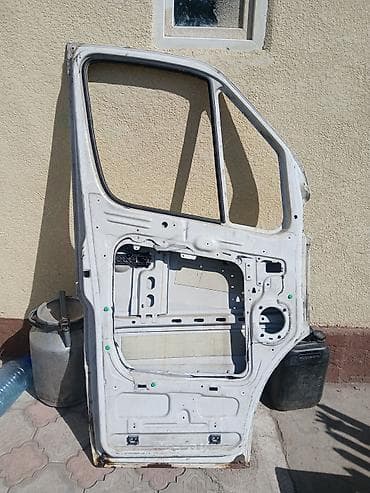 детские часы с gps купить в бишкеке: Дверь Передняя правая Mercedes-Benz — 2