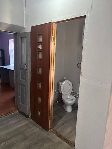 3: 50 м², 3 комнаты — 4