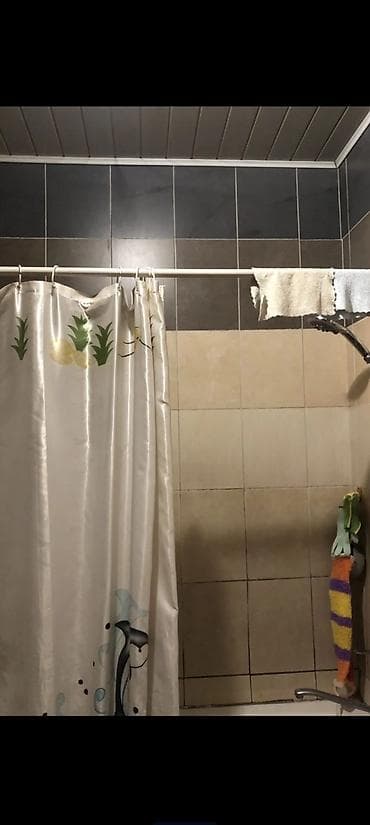 кыргыз недвижимост: 64 м², 4 бөлмө, Жылуу пол, Унаа токтотуучу жай, Забор, тосулган — 7