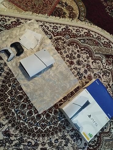 sony playstation 5 цена в бишкеке: Игровая консоль Sony PlayStation 5 (версия с приводом Blu‑ray). На — 1