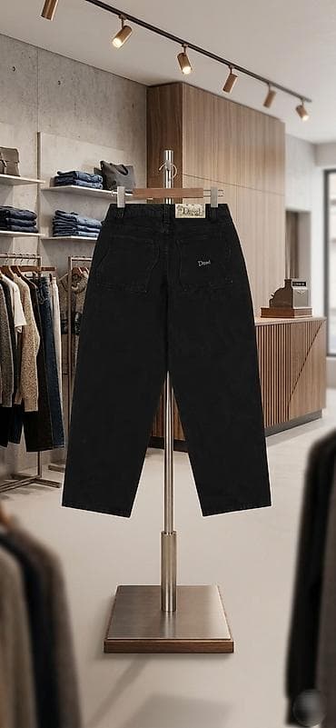 Черные джинсы Dime - Цвет: насыщенный черный - Посадка: средняя - at lalafo.kg Черные джинсы Dime - Цвет: насыщенный черный - Посадка: средняя -