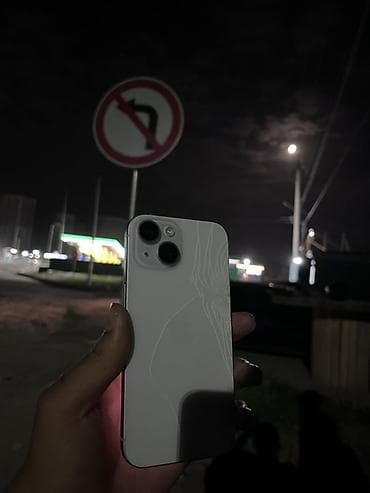 IPhone 15, Б/у, 256 ГБ, Белый, Зарядное устройство, Коробка at lalafo.kg IPhone 15, Б/у, 256 ГБ, Белый, Зарядное устройство, Коробка