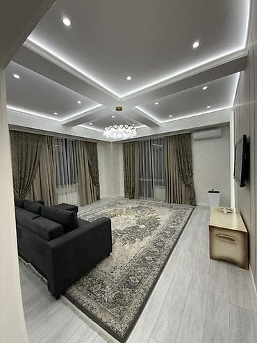 функциональный кровать: Современный санузел с отделкой под мрамор. - Подвесной унитаз с — 4