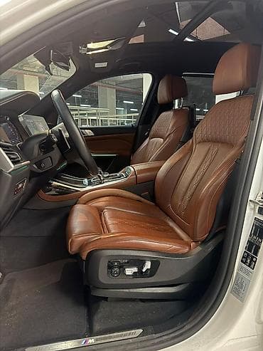 ом 642: BMW X7: 2020 г., 3 л, Автомат, Бензин, Внедорожник — 4