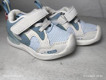 Детский кросовка сатылат,размер 21-22 Состояниеси абдан жакшы,корунуп