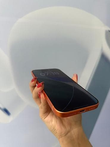 айфон se 2023: IPhone 17 Pro, Б/у, 256 ГБ, Оранжевый, Защитное стекло, 100 % — 6