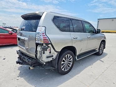 460: Lexus GX: 2020 г., 4.6 л, Автомат, Бензин — 4