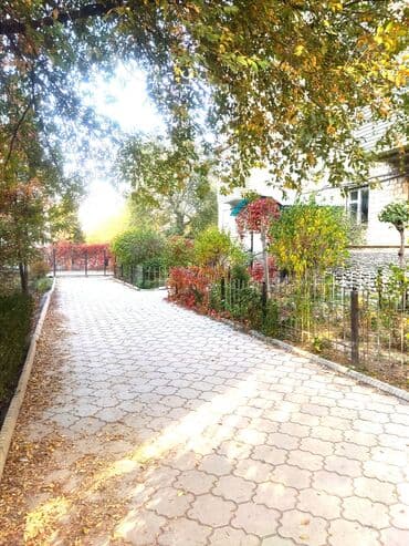 недвижимость новопокровка: 30 м², Эмереги менен — 17