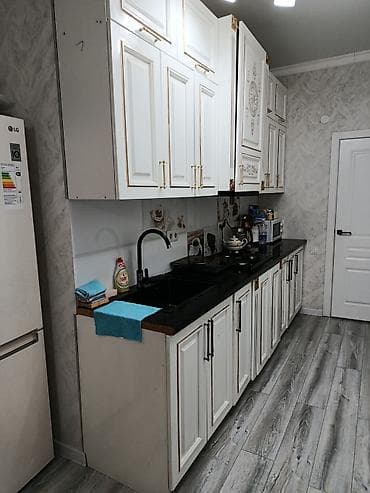 ручки для кухонной мебели в леруа мерлен: Классический кухонный гарнитур с фасадами в стиле неоклассика - Цвет — 2