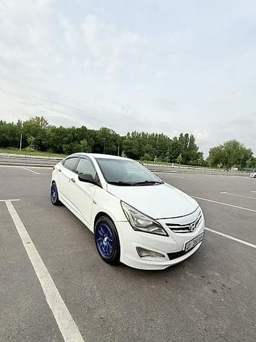 Продажа авто: Hyundai Solaris: 2015 г., 1.6 л, Автомат, Бензин, Седан — 2