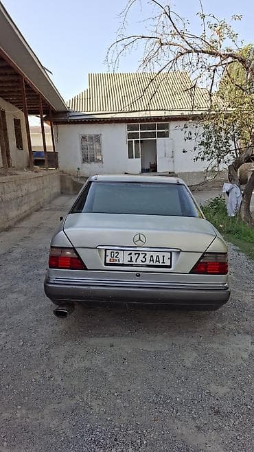 муссо 2: Mercedes-Benz W124: 1995 г., 2.2 л, Механика, Бензин, Седан — 4