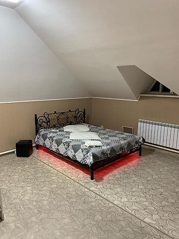 osh flats: 1 комната, Душевая кабина, Постельное белье, Кондиционер — 5