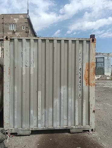 бытовку: Морской контейнер 40 футов (High Cube, ориентир по маркировке 2.6 m / — 4
