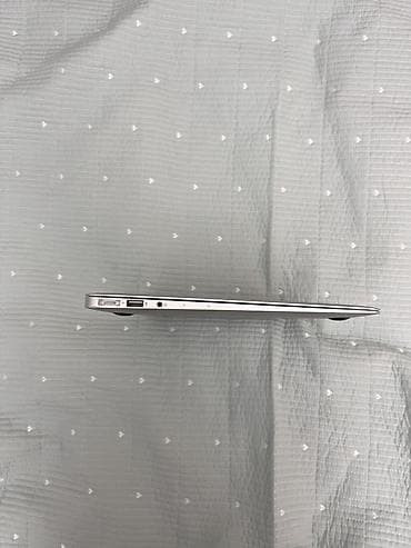 электронные книги бишкек: Apple MacBook Air 13" - Корпус из алюминия, цвет Silver - Экран 13" с — 8