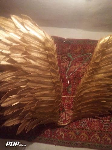 Делаю на заказ крылья ангела,танцевальные веера любые, кароны и многое