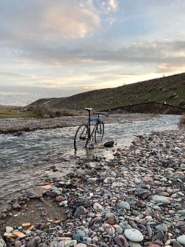 мотоциклы цены бишкек: Шоссейный велосипед, Рама L (172 - 185 см), Б/у — 2