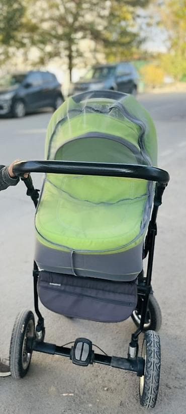 авто каляска: Детский комплект: шезлонг-качалка и коляска+дет вещи — 3