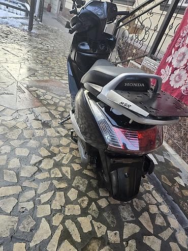 mers amg: Тип скутера Honda, 125 куб. см, Бензин, Б/у — 1