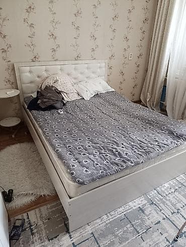 крават бир кишилик: Двуспальная кровать с мягким высоким изголовьем и матрасом. стиральная — 2
