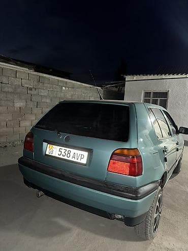 subaru forester 1: Volkswagen Golf: 1992 г., 1.8 л, Механика, Хэтчбэк — 4