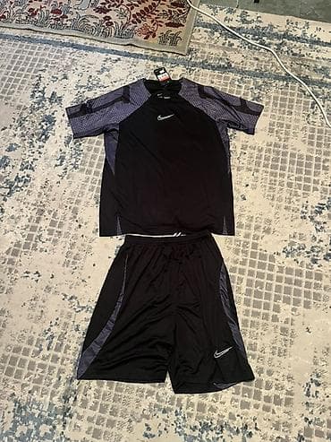 Мужской спортивный костюм, L, Nike, Новый, цвет - Черный