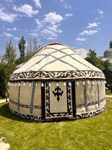 продаю в связи с переездом: Продаются юрта и на продажу 
 w/p — 2