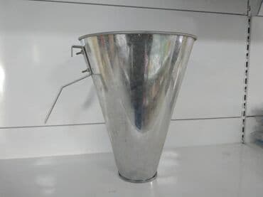 Конус для убоя бройлеров размер М по 750сом