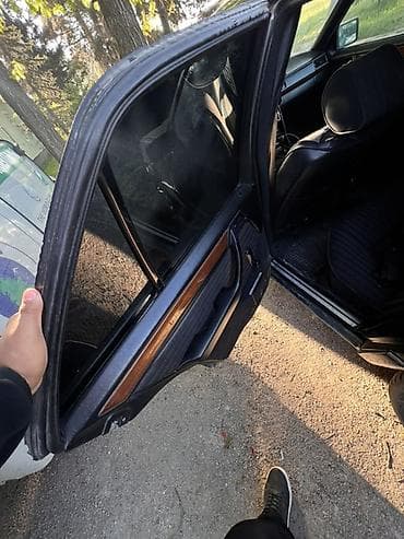 windom 2003: Mercedes-Benz W124: 1992 г., 2.3 л, Бензин, Седан — 8