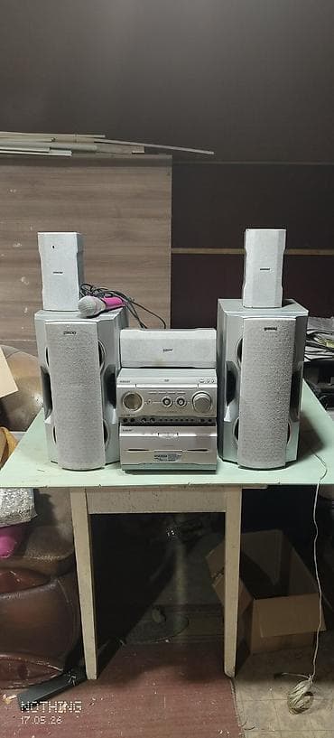 Продаю муз центр Sony с караоке — 2