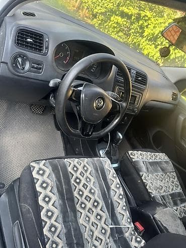 волга уаз: Volkswagen Polo: 2017 г., 1.6 л, Автомат, Бензин, Седан — 5