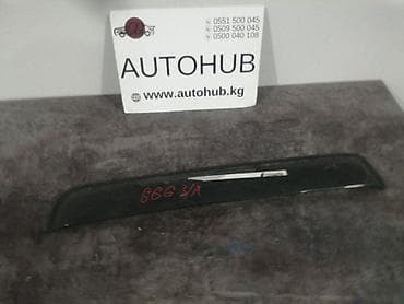 Ветровик Mazda Demio DW3W 1.3 задн. лев. (б/у)