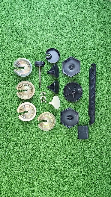 bew e34: 5147 1 9689 Опора коврика багажника Е39 е39 е46 2001 г В отличном — 1