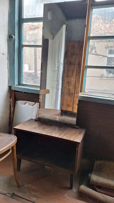 отдам дом в хорошие руки бесплатно: Отдам даром мебель советская, шторы, книги. Пишпек. самовывоз в одни — 3