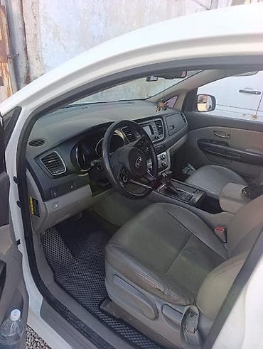 bcd com kg 2022: Kia Carnival: 2017 г., 2.2 л, Автомат, Дизель, Минивэн — 5