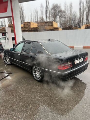 срочно в связи с переездом: Mercedes-Benz E-Class: 1998 г., 4.3 л, Автомат, Газ, Седан — 5