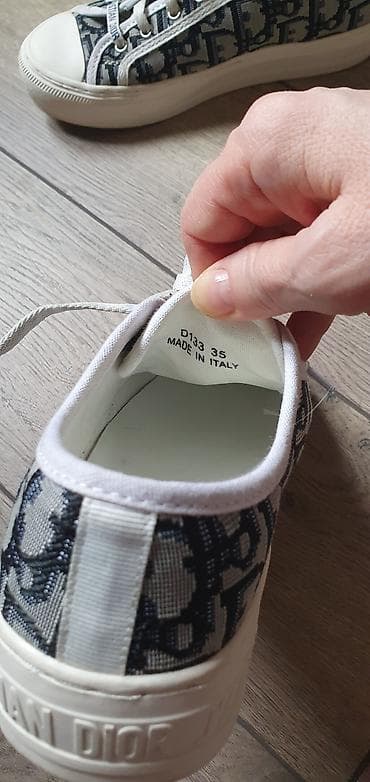 Мырзалардын бут кийими: Кроссовкалар, 35, Dior, Колдонулган, түсү - Боз, Өзү алып кетүү — 2