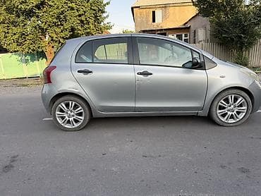 Унаа сатуу: Toyota Yaris: 2007 г., 1.3 л, Автомат, Бензин, Хетчбек — 4
