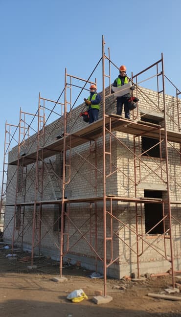 строительные леса: Металлические рамные строительные леса аренда 30 сом — 1