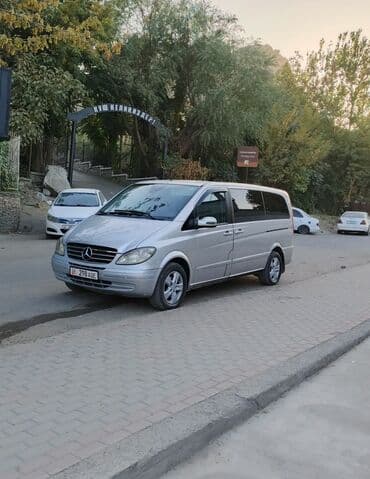 транспорт авто: Mercedes-Benz Viano: 2007 г., 2.2 л, Автомат, Дизель, Минивэн — 5