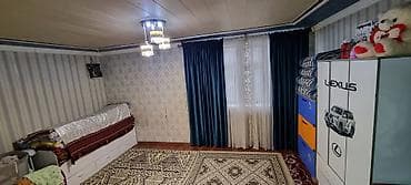 квартиры без риэлтора: Продается !!!Двухэтажный дом с внутренним двориком и навесом - — 9