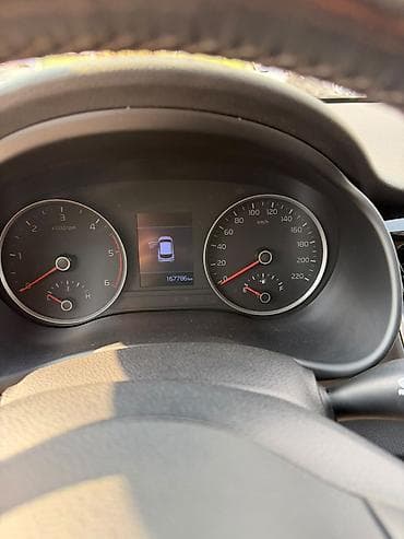 Транспорт: Kia Stonic: 2018 г., 1.6 л, Робот, Дизель — 7