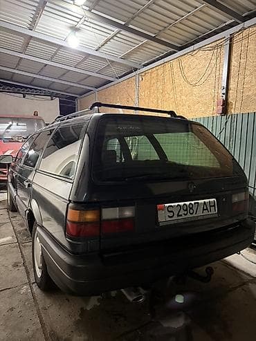 jet car: Volkswagen Passat Variant: 1989 г., Механика, Бензин, Универсал — 2