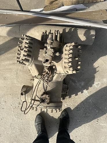 Строительный инвентарь: Промышленный поршневой компрессорный агрегат (многосекционный) — 1