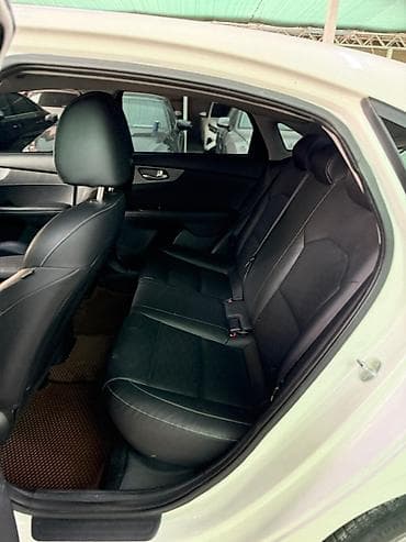 субаро 2018: Kia K3: 2019 г., 1.6 л, Автомат, Бензин, Седан — 2